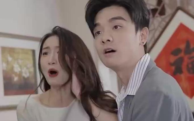 不裝了，腳踹渣男后我成了全球女戰(zhàn)神(全集)